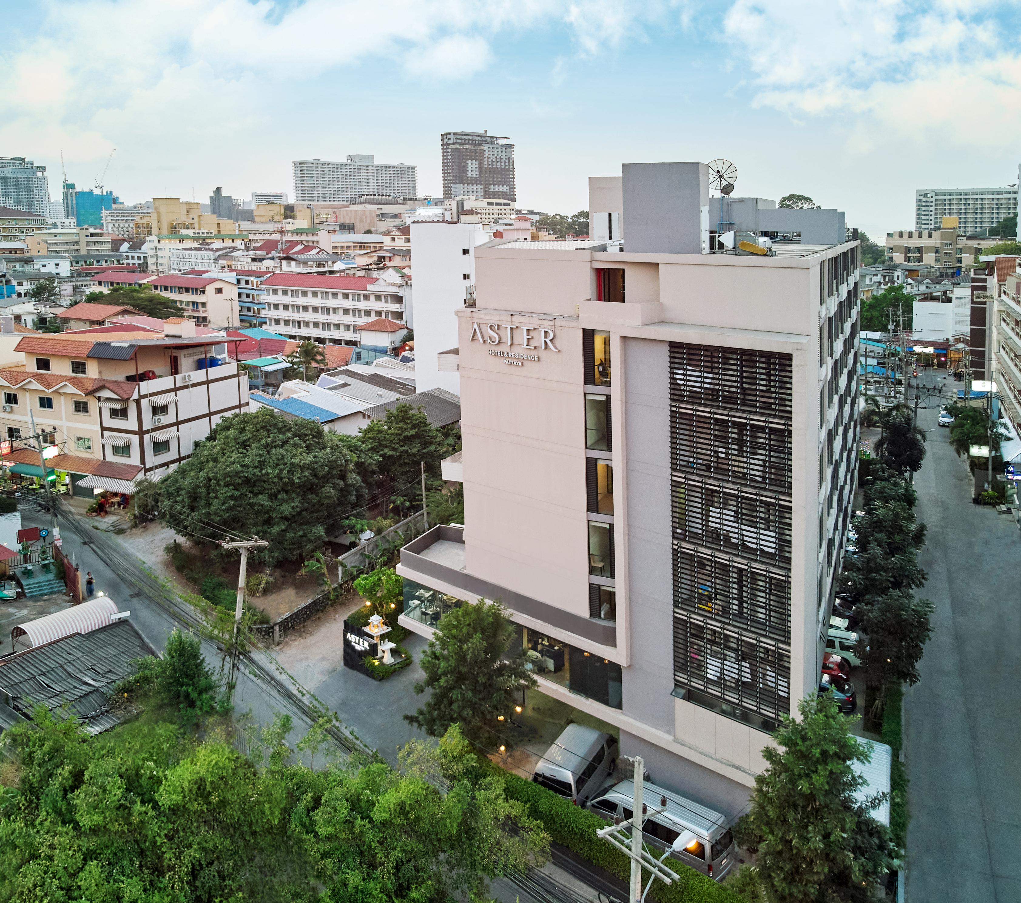 Aster Hotel And Residence By At Mind Pattaya Bagian luar foto
