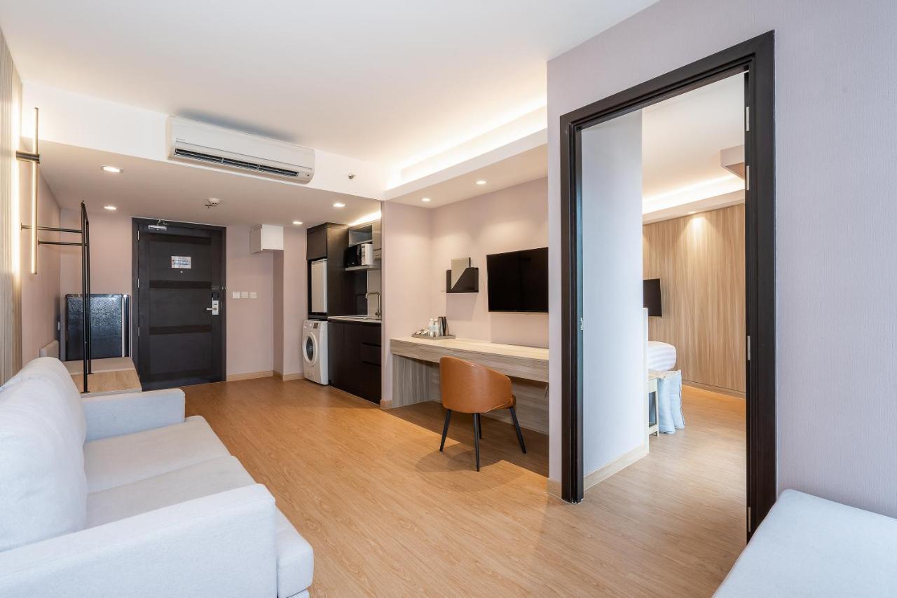 Aster Hotel And Residence By At Mind Pattaya Bagian luar foto
